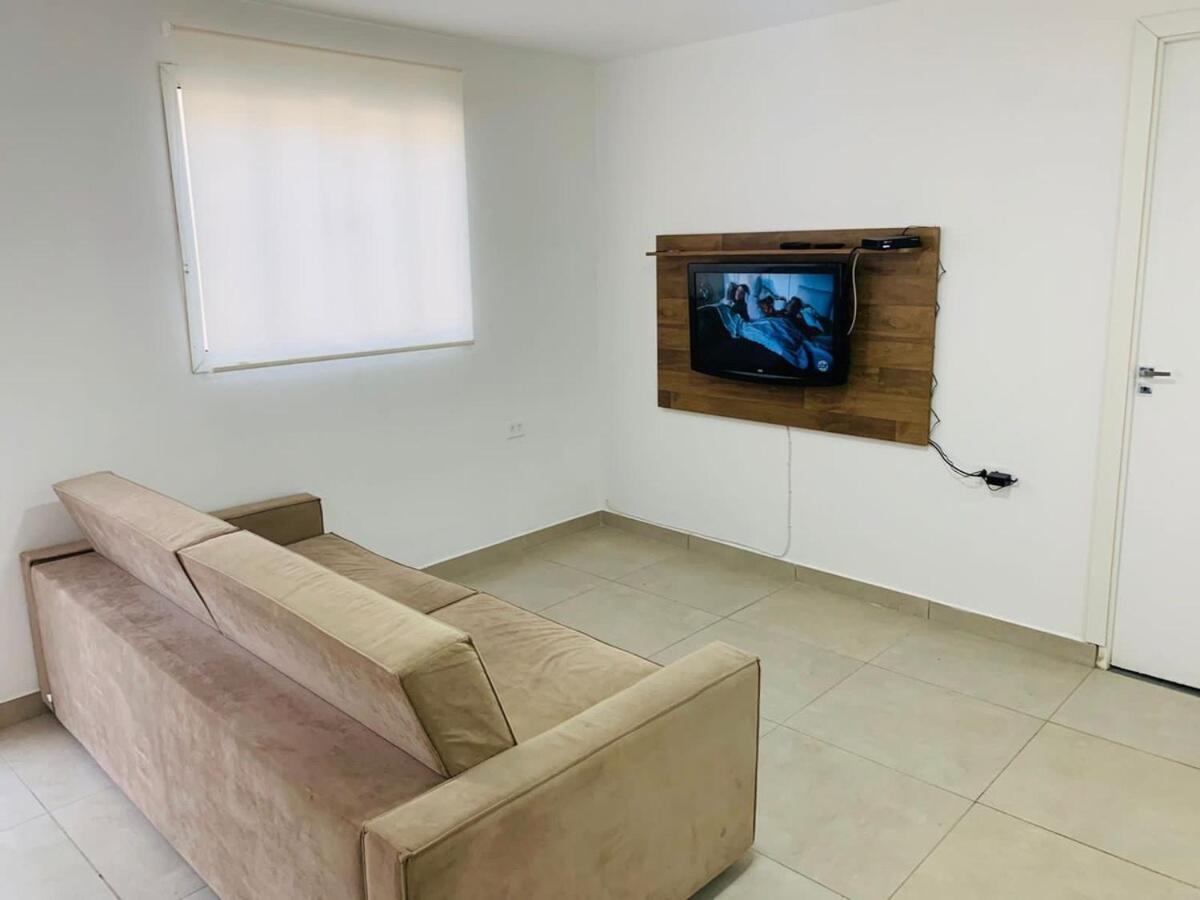 Ap Com 02 Quartos Em Zona Norte Apartment